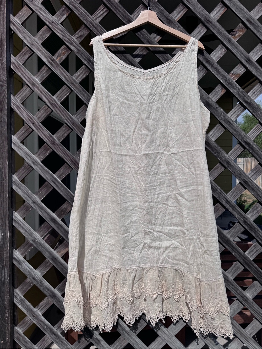 Heart’s Desire “Iris” Light Cream Linen/Lace-Hem Sleeveless Slip Dress